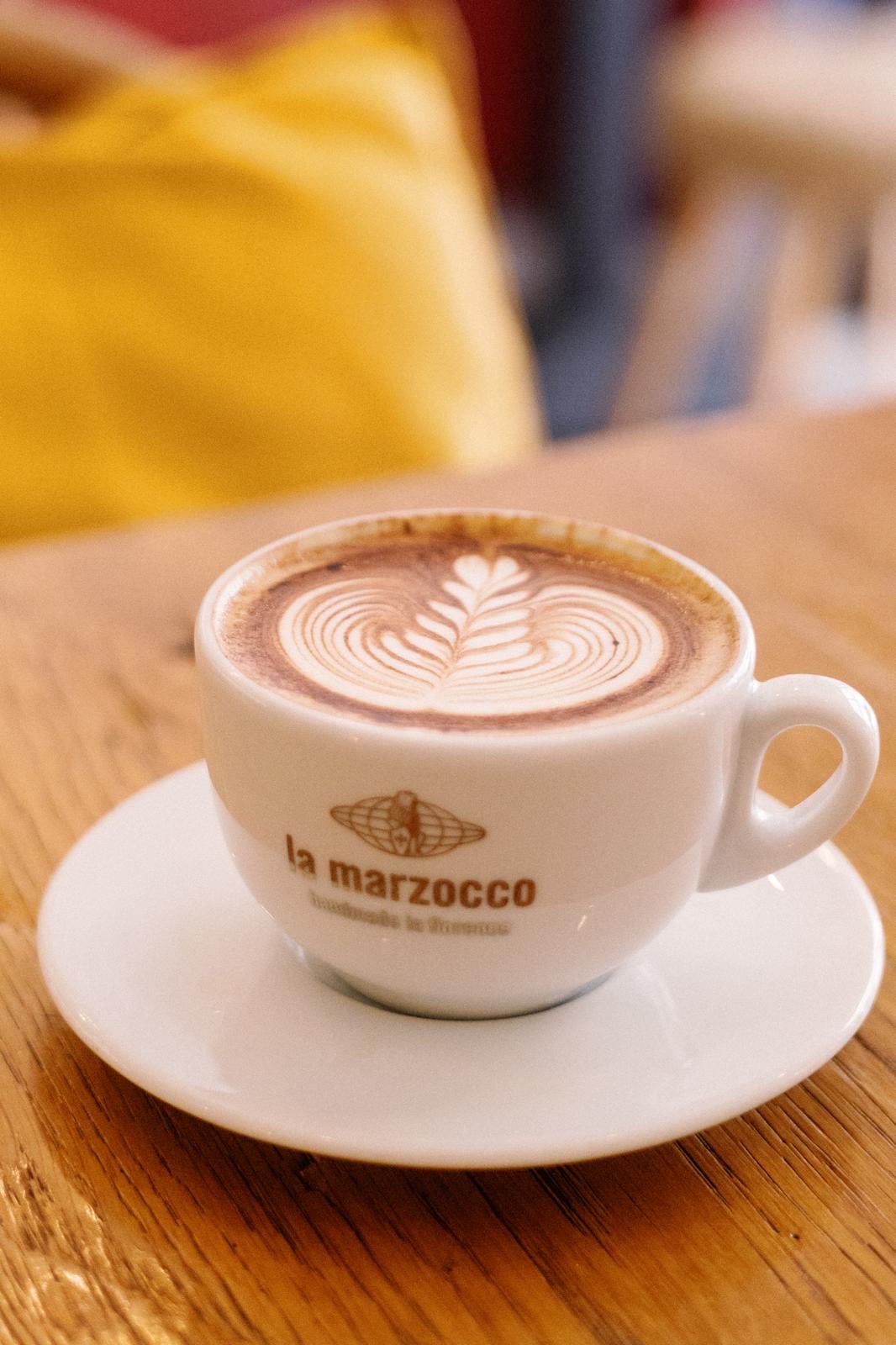 Tazza La Marzocco con latte art